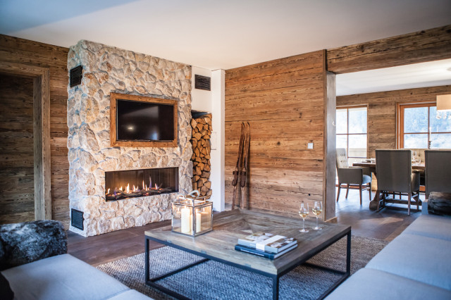 Winter in the Chalet (Photo 1)